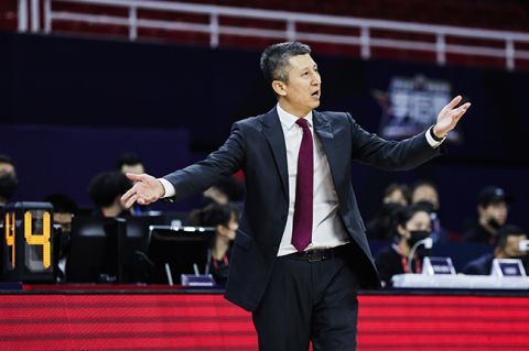现年29岁的贝尔纳代斯基是意大利球员，曾在尤文效力5年，2022年加盟美职联球队多伦多FC。